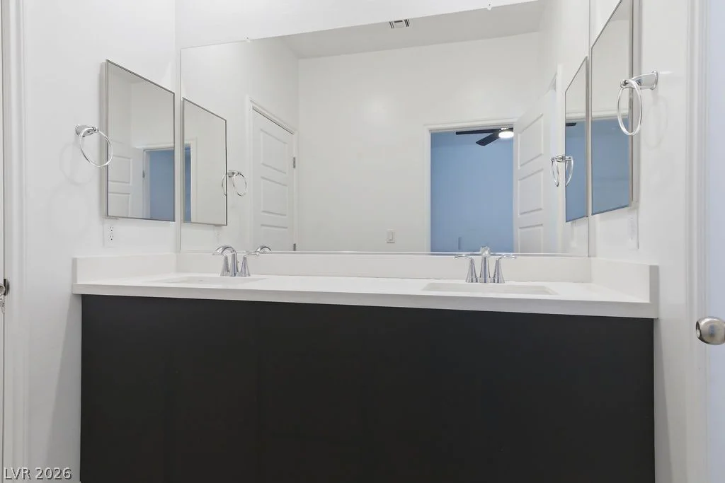 9976 Iron Creek Ave, Las Vegas, NV 89178