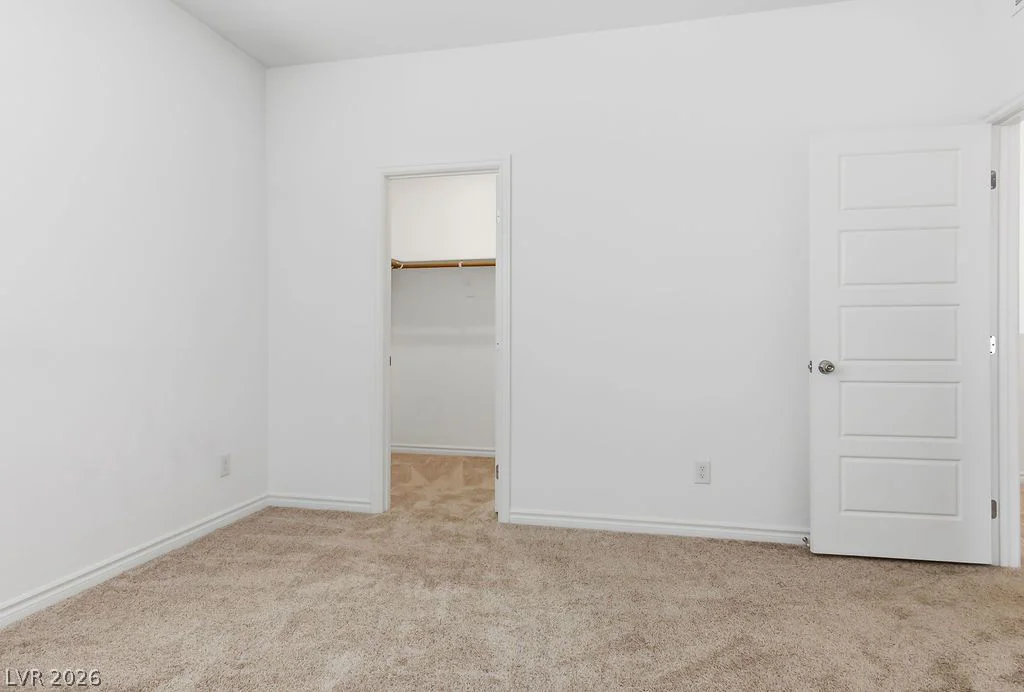 9976 Iron Creek Ave, Las Vegas, NV 89178
