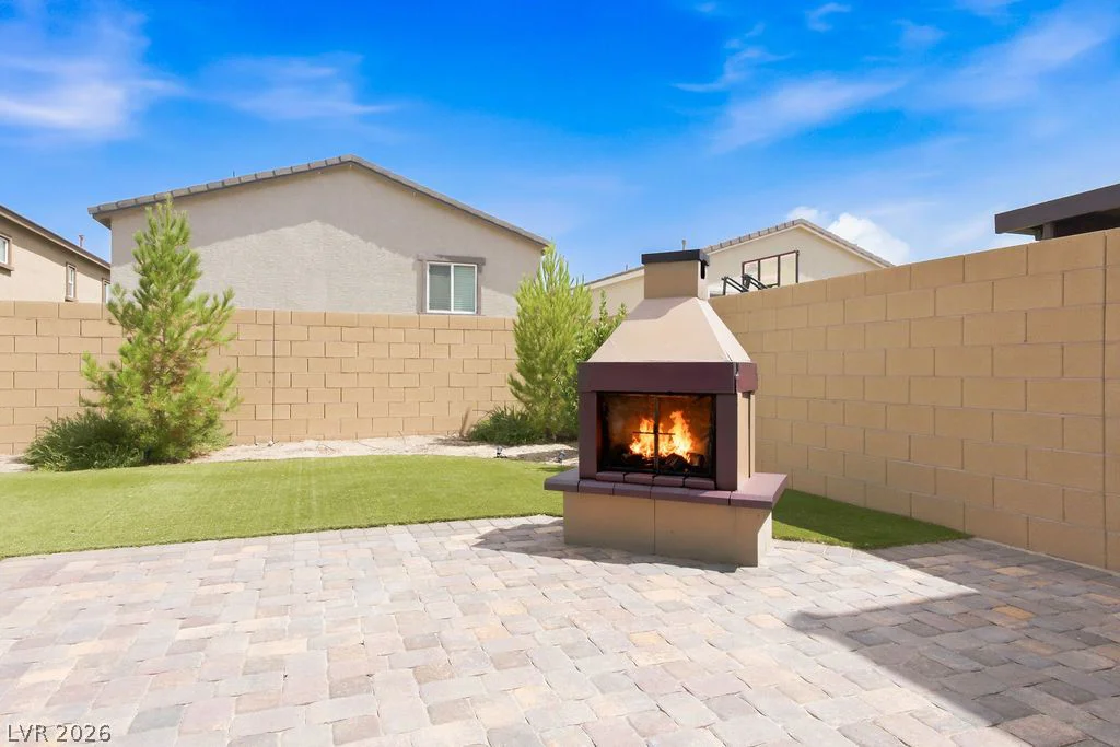 9976 Iron Creek Ave, Las Vegas, NV 89178