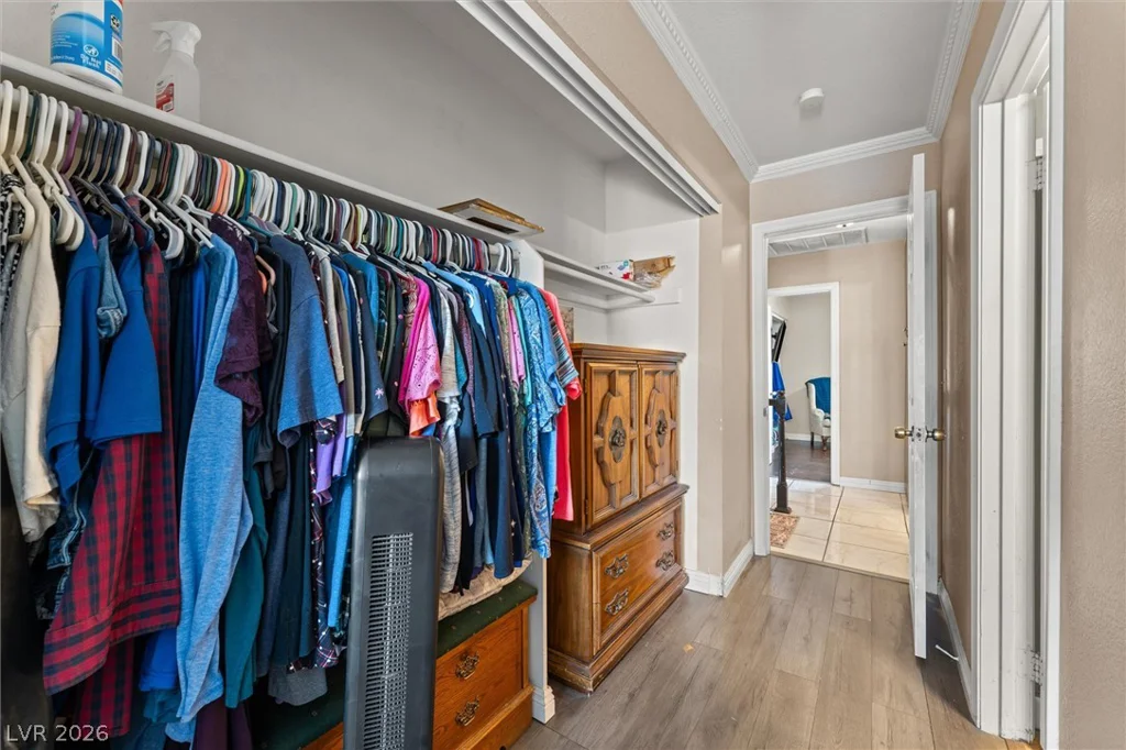 6717 Megan, Las Vegas, NV 89108
