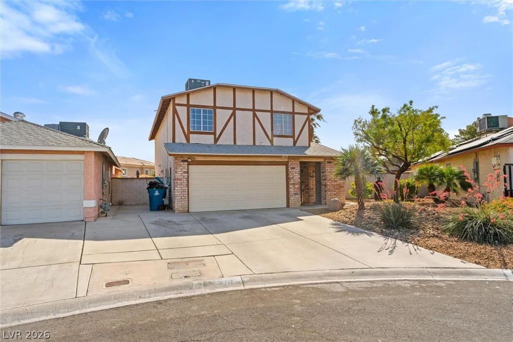 6717 Megan, Las Vegas, NV 89108