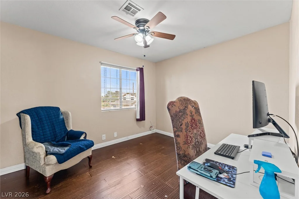 6717 Megan, Las Vegas, NV 89108