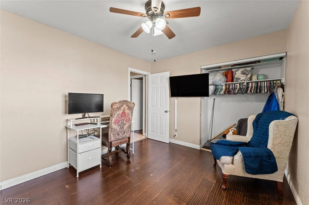 6717 Megan, Las Vegas, NV 89108