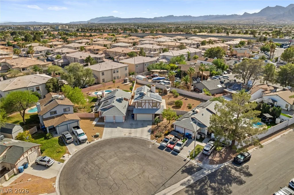 6717 Megan, Las Vegas, NV 89108
