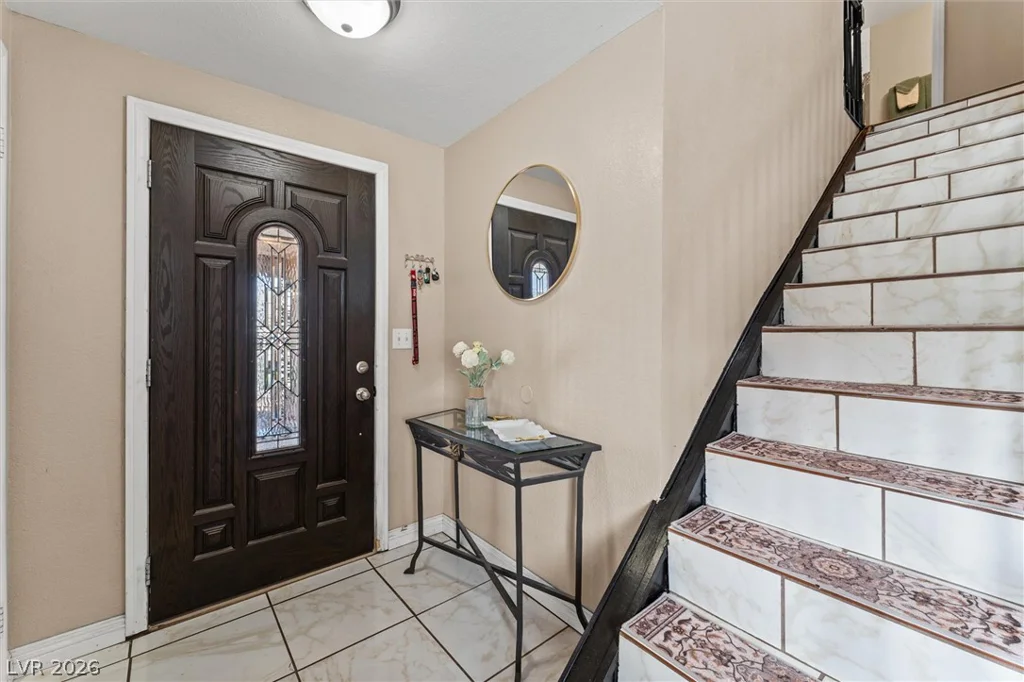 6717 Megan, Las Vegas, NV 89108