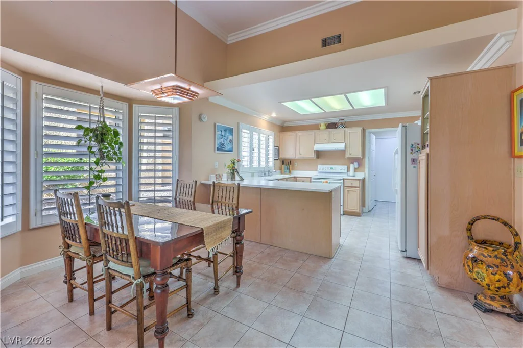 2548 Highvale, Las Vegas, NV 89134