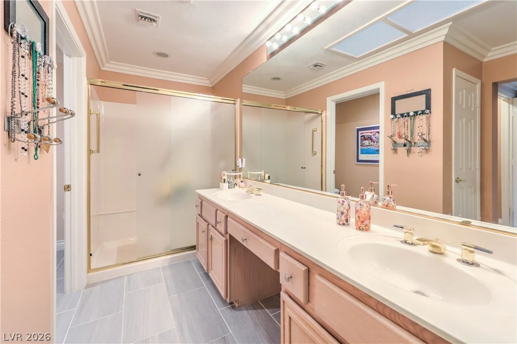 2548 Highvale, Las Vegas, NV 89134