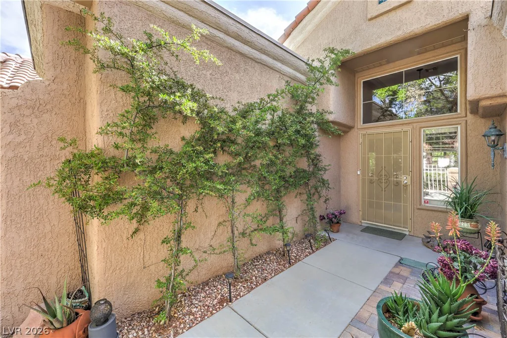 2548 Highvale, Las Vegas, NV 89134