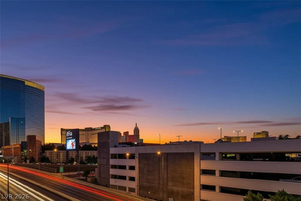 4471 Dean Martin, Las Vegas, NV 89103