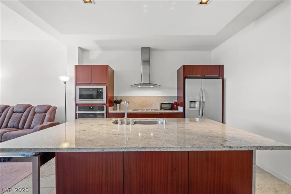 4471 Dean Martin, Las Vegas, NV 89103