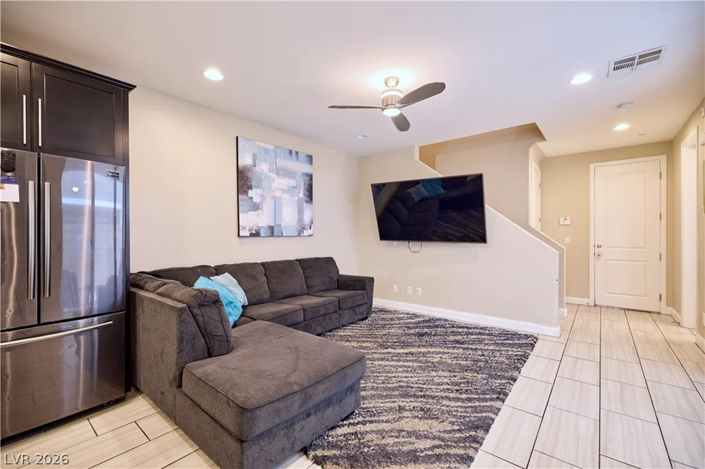 893 Sunset, Henderson, NV 89011