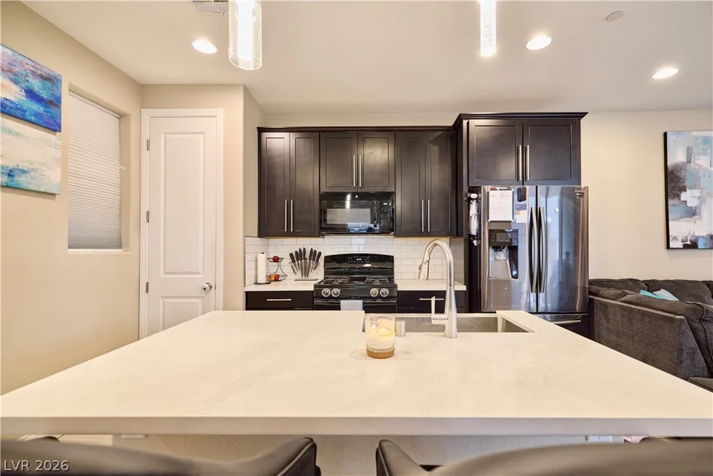 893 Sunset, Henderson, NV 89011