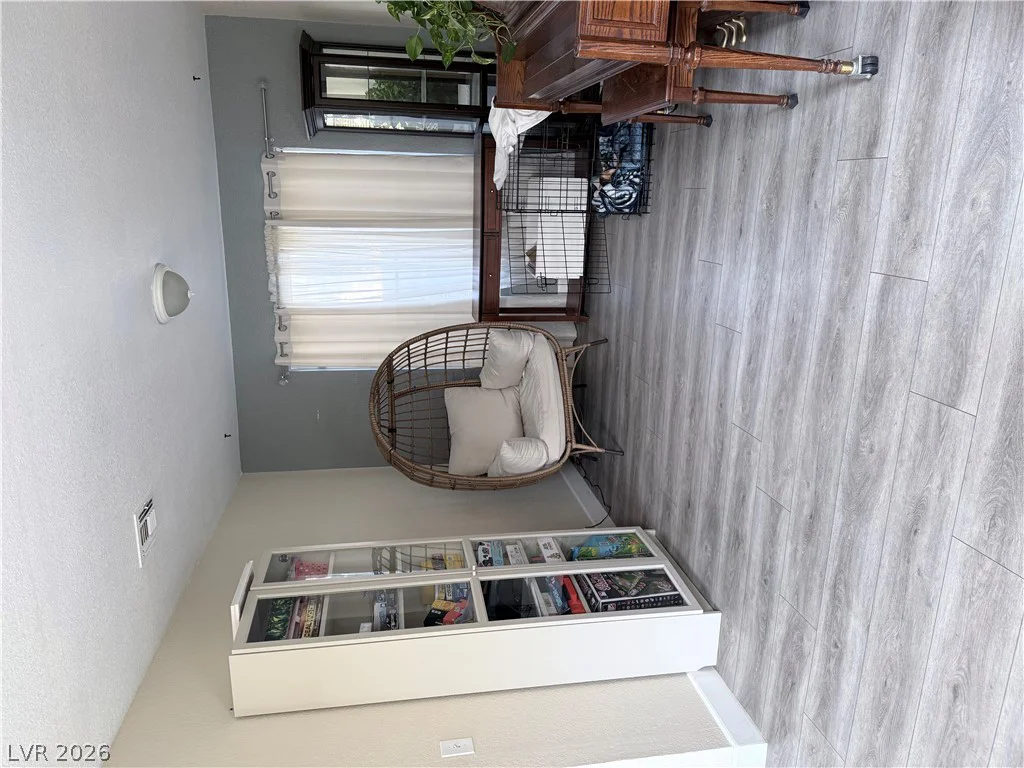 425 Cherry Meadows, Las Vegas, NV 89145