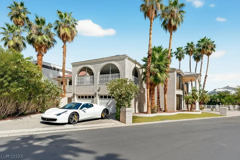 2834 QUEENS COURTYARD, Las Vegas, NV 89109