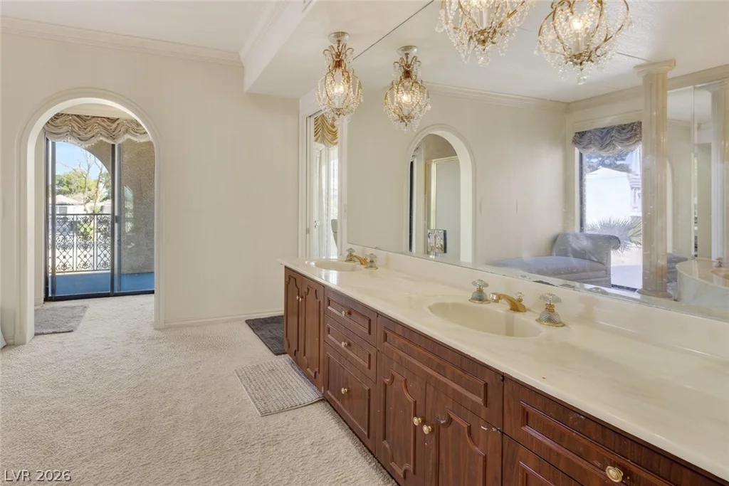 2834 QUEENS COURTYARD, Las Vegas, NV 89109