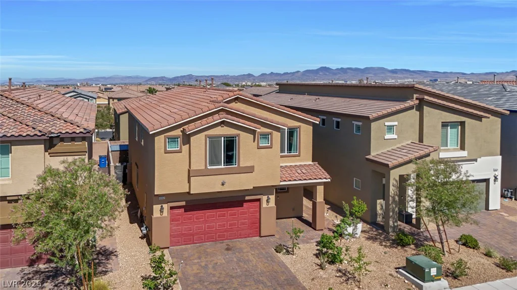 8352 Gold River, Las Vegas, NV 89113