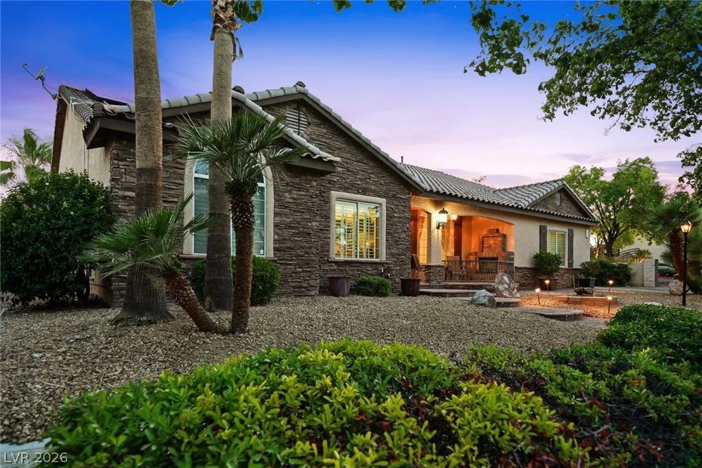 7651 Man O War, Las Vegas, NV 89131