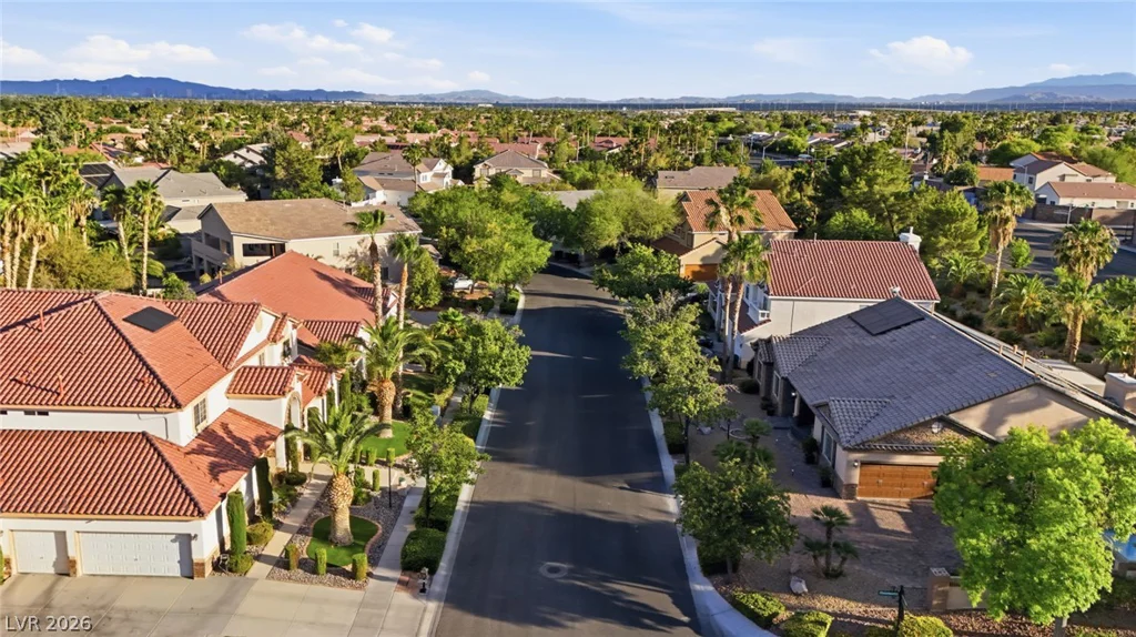 7651 Man O War, Las Vegas, NV 89131