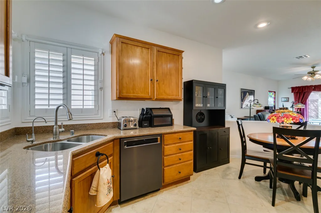 2645 Cheer Pheasant, North Las Vegas, NV 89084