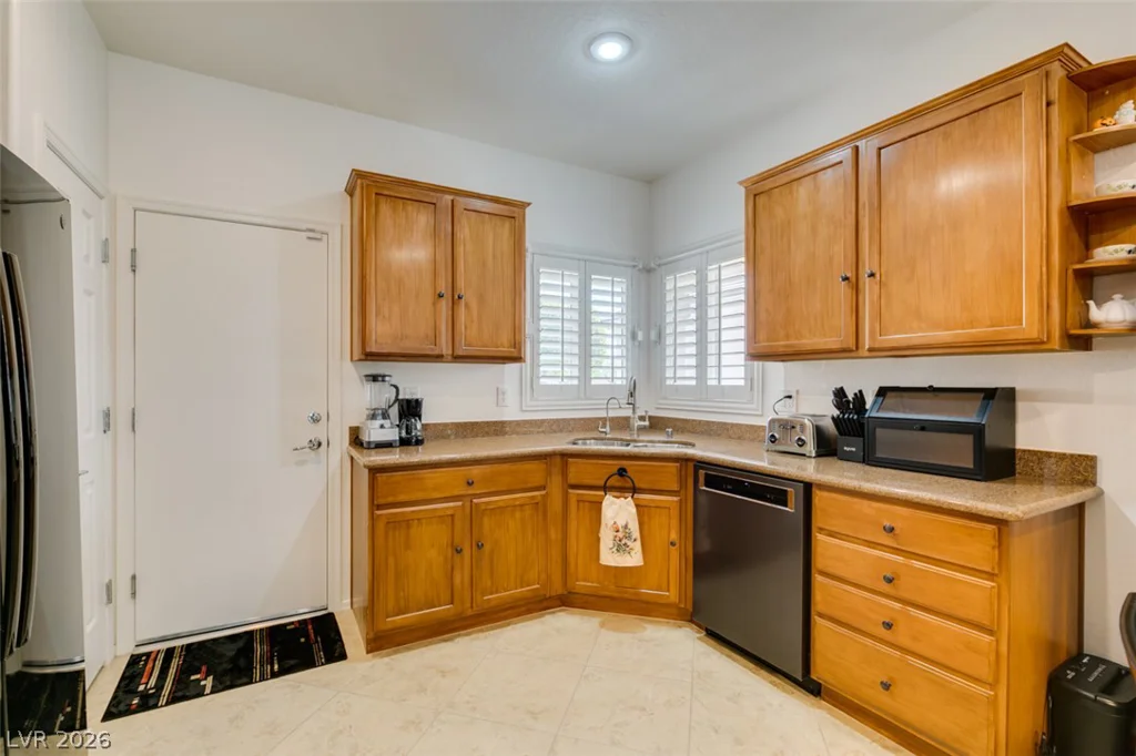 2645 Cheer Pheasant, North Las Vegas, NV 89084