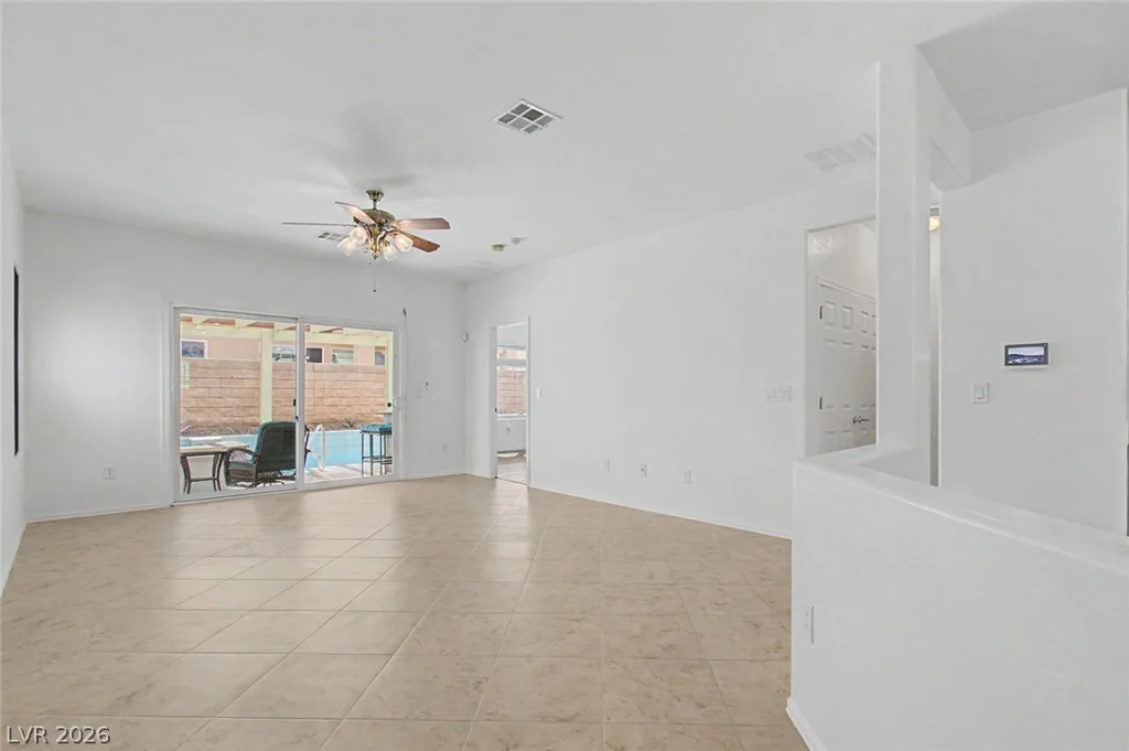 2645 Cheer Pheasant, North Las Vegas, NV 89084