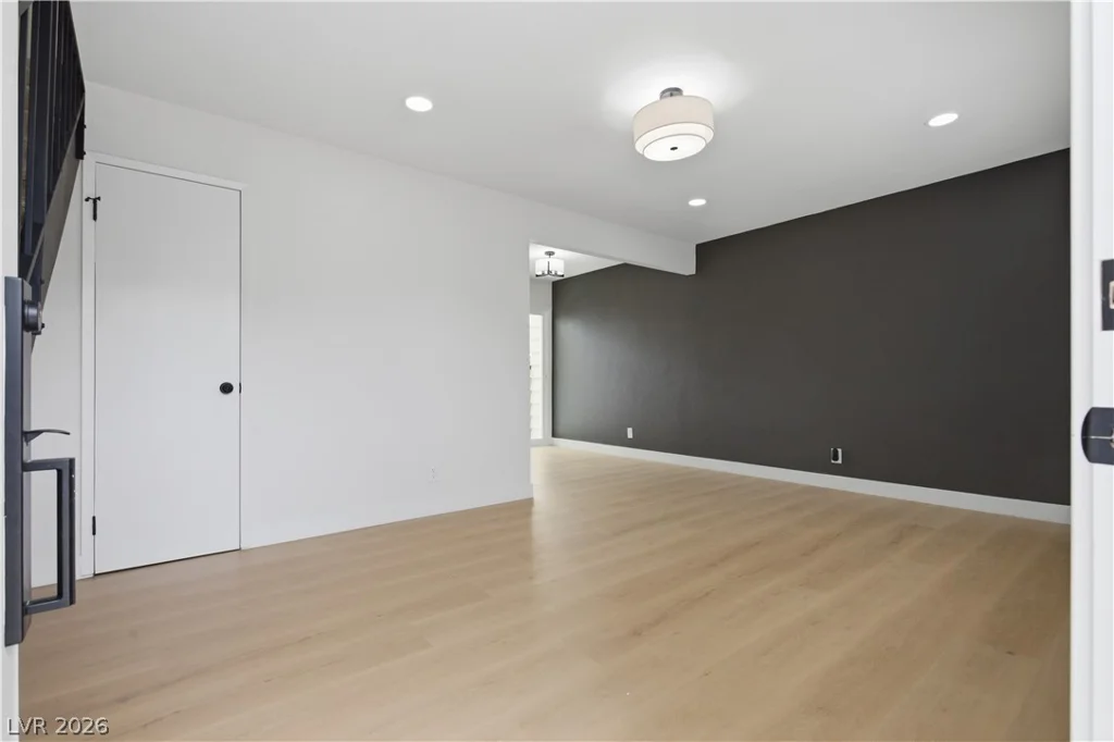 4623 Mill Valley, Las Vegas, NV 89120