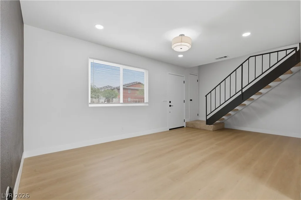 4623 Mill Valley, Las Vegas, NV 89120