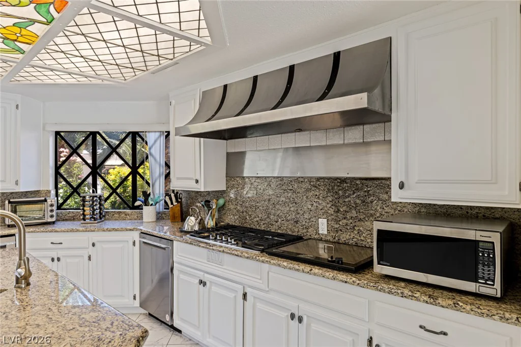 221 Dalmatian, Las Vegas, NV 89107