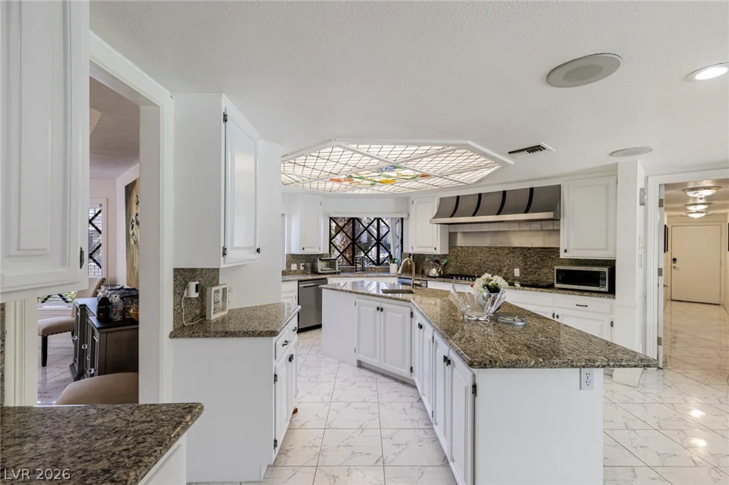 221 Dalmatian, Las Vegas, NV 89107