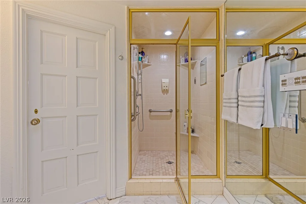 221 Dalmatian, Las Vegas, NV 89107
