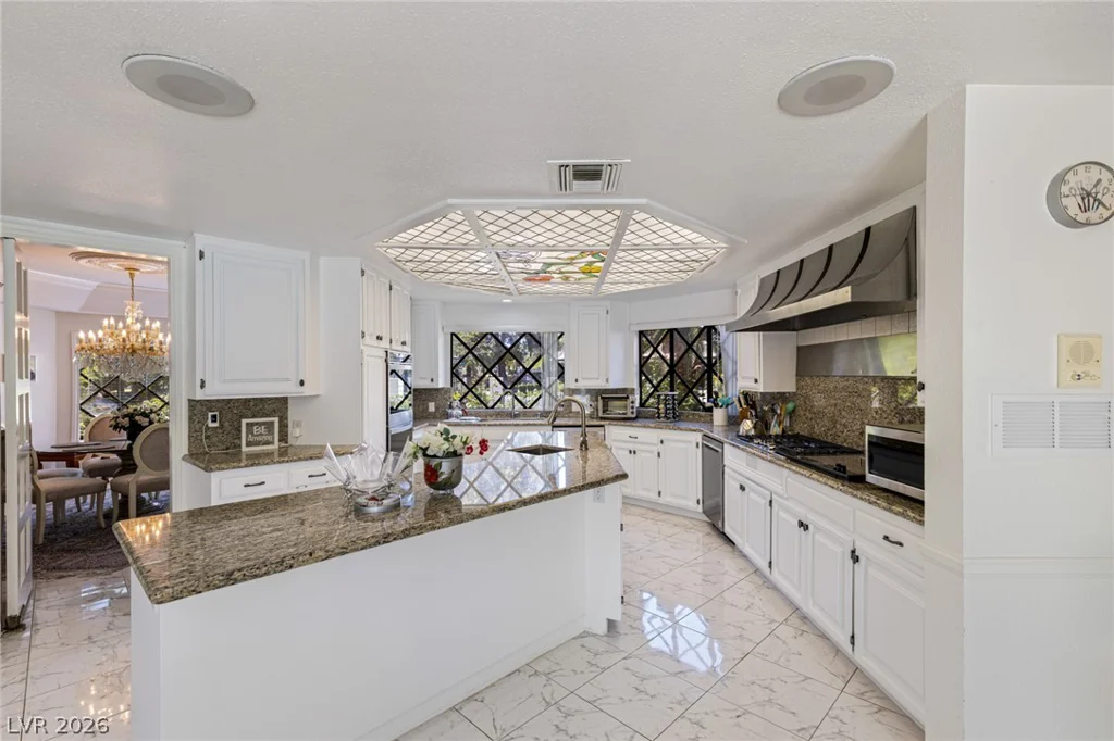 221 Dalmatian, Las Vegas, NV 89107