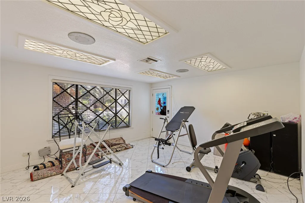 221 Dalmatian, Las Vegas, NV 89107