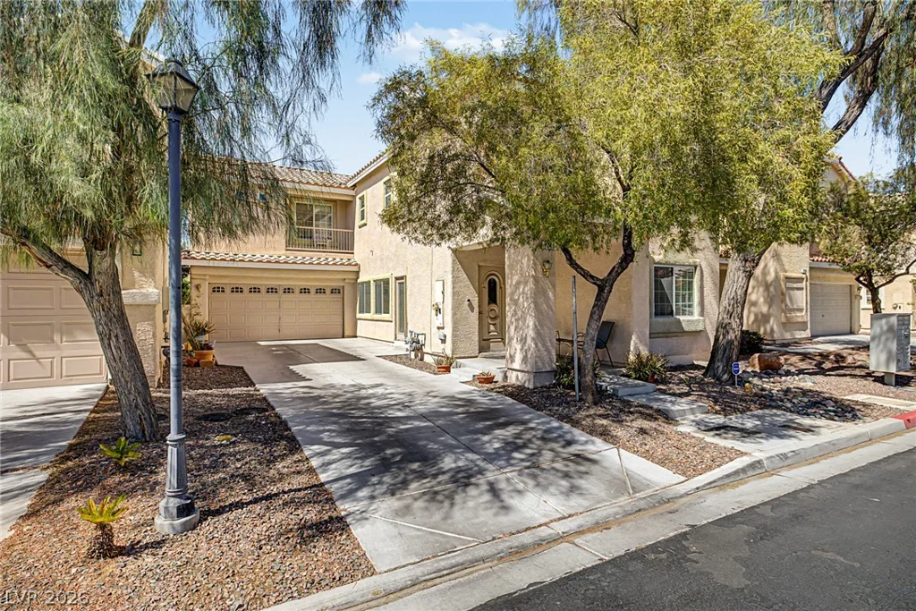 1740 Dark Wolf, Las Vegas, NV 89123