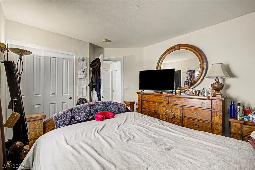 1740 Dark Wolf, Las Vegas, NV 89123