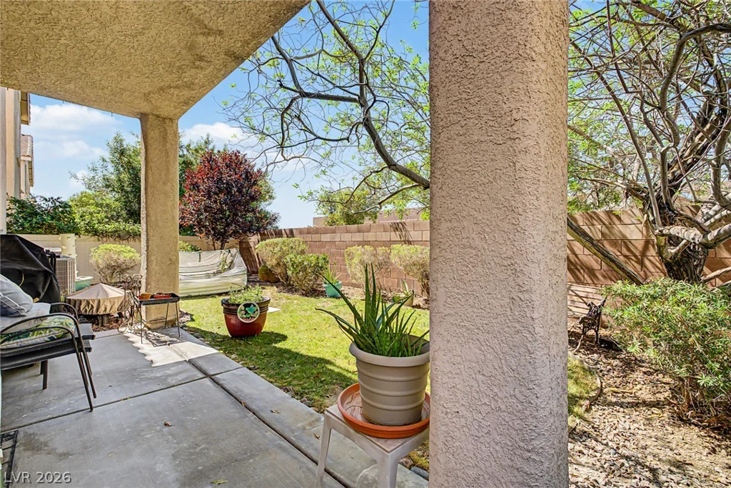 1740 Dark Wolf, Las Vegas, NV 89123