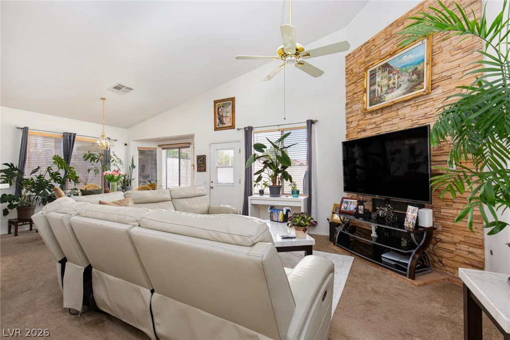 8108 PAINTED CLAY, Las Vegas, NV 89128