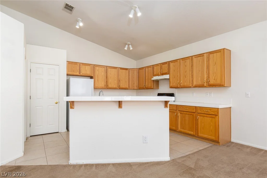 8108 PAINTED CLAY, Las Vegas, NV 89128