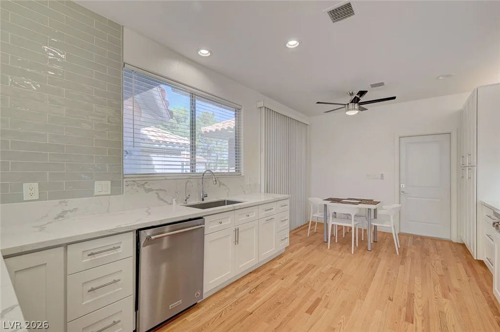 5097 Crooked Stick, Las Vegas, NV 89113