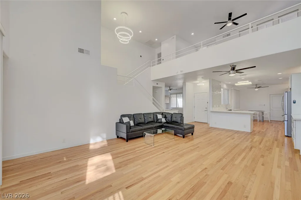 5097 Crooked Stick, Las Vegas, NV 89113