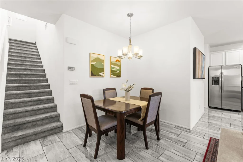 6435 Point Isabel, Las Vegas, NV 89122