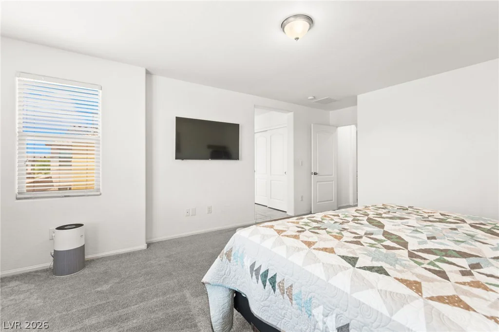 6435 Point Isabel, Las Vegas, NV 89122