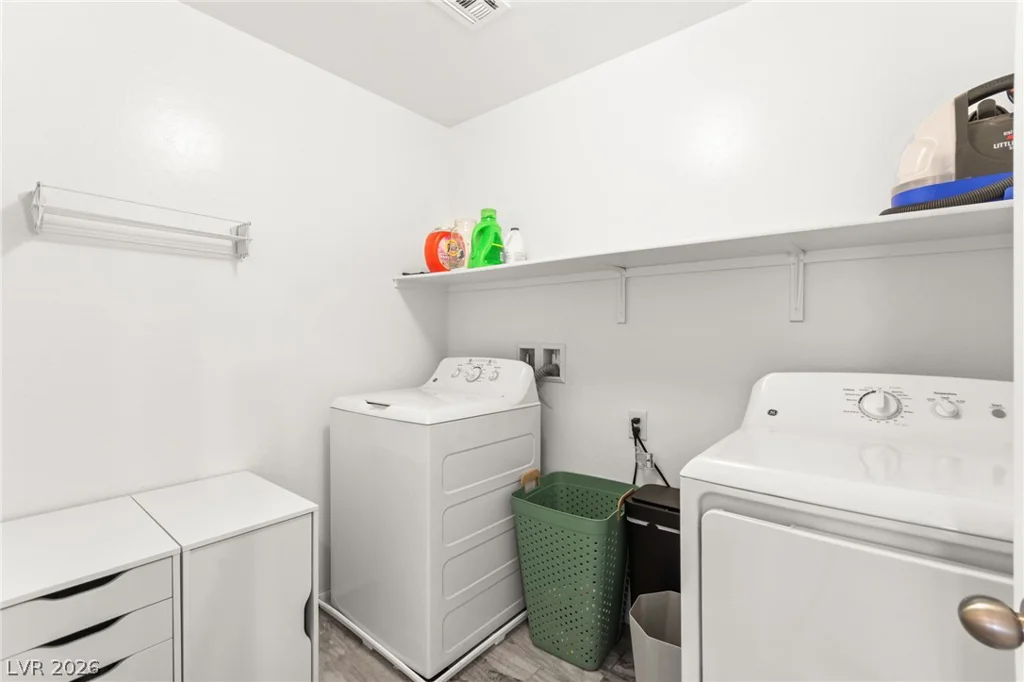 6435 Point Isabel, Las Vegas, NV 89122