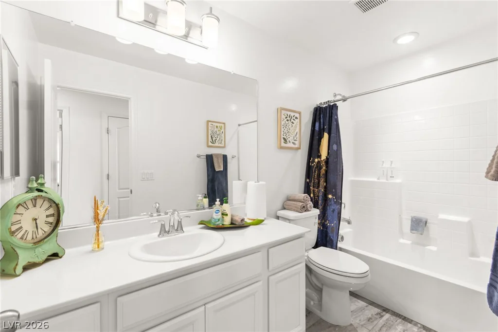 6435 Point Isabel, Las Vegas, NV 89122