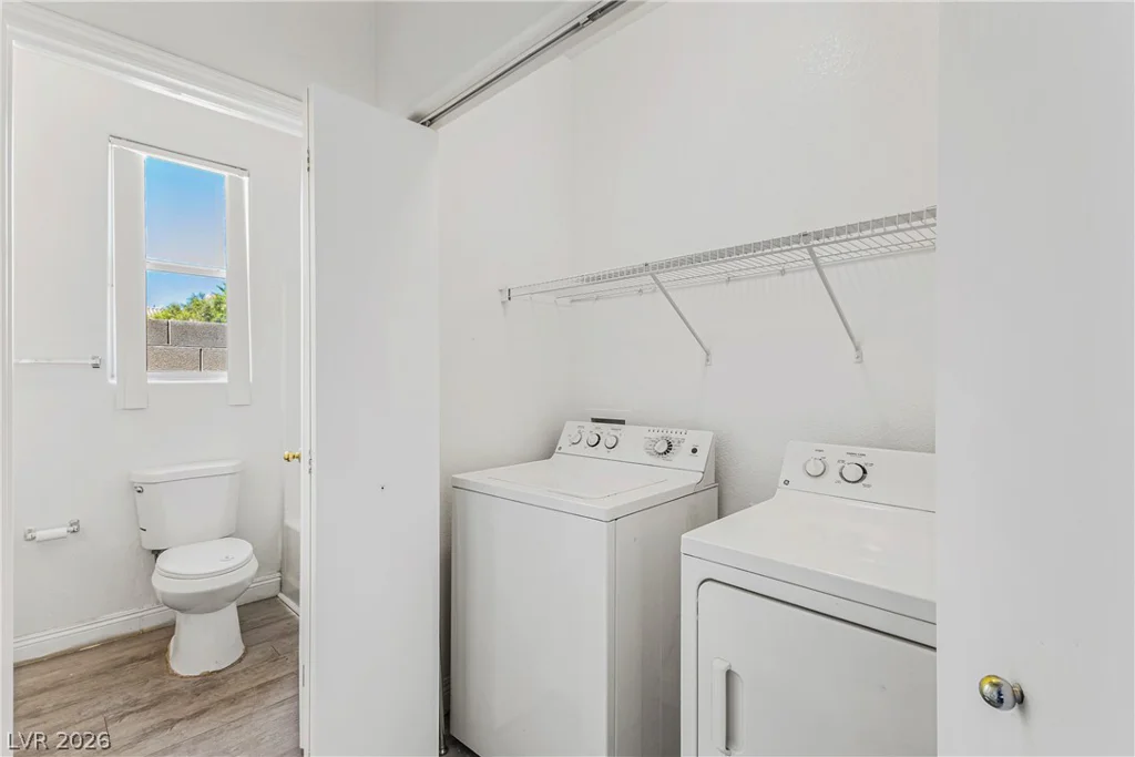2520 Bottle Palm, Las Vegas, NV 89106