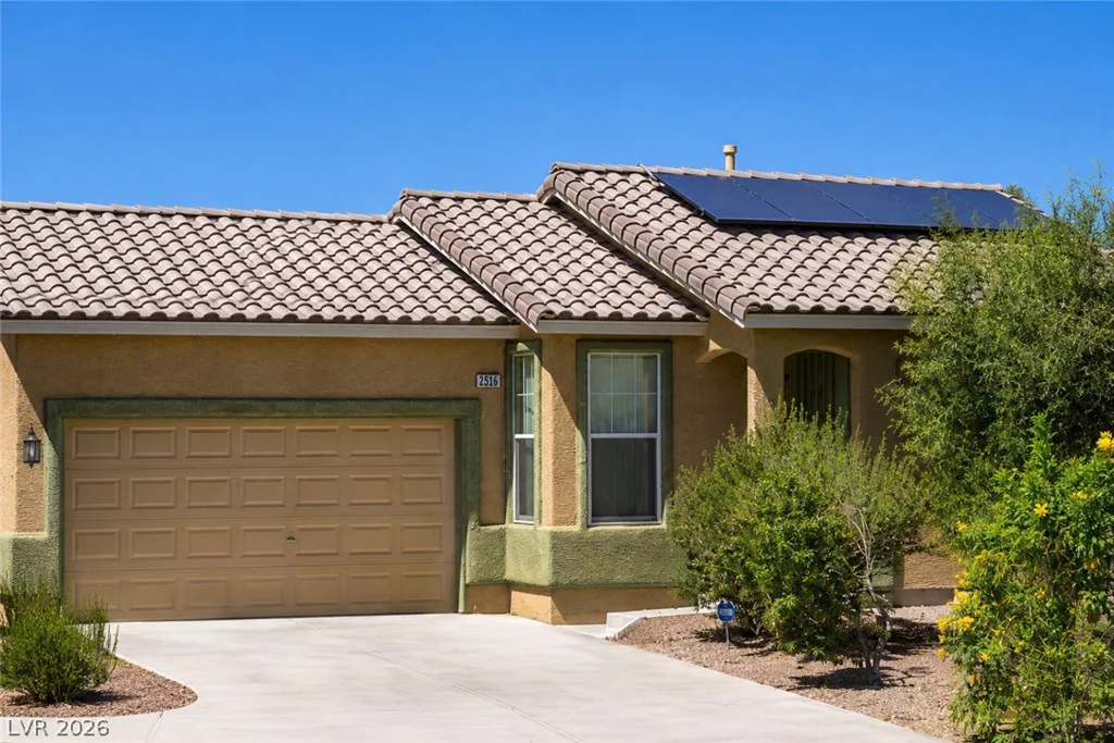 2520 Bottle Palm, Las Vegas, NV 89106