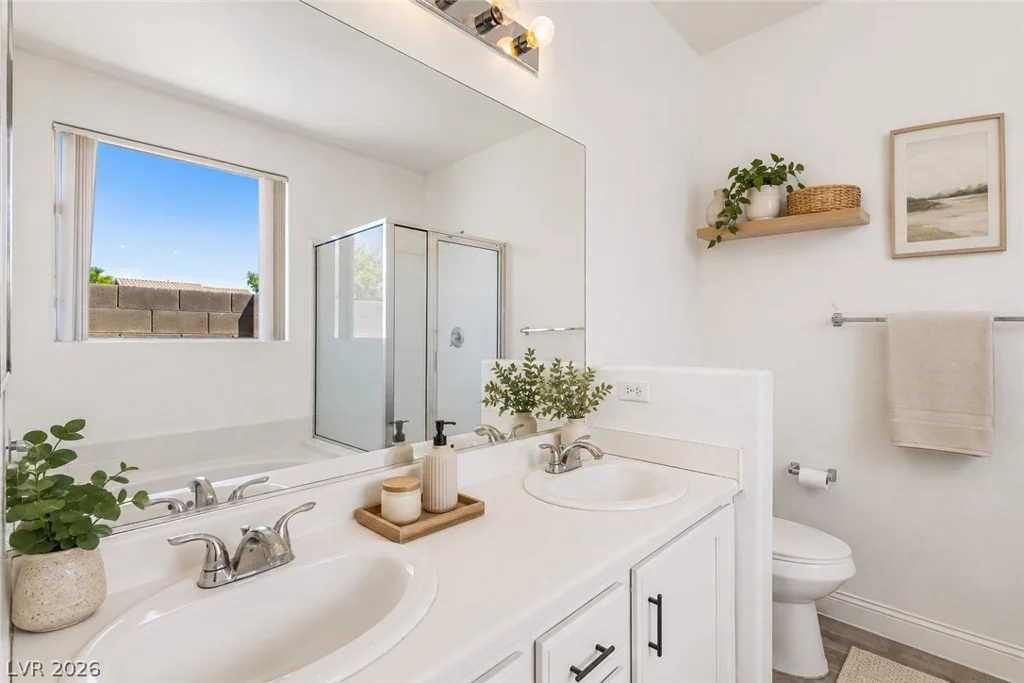 2520 Bottle Palm, Las Vegas, NV 89106