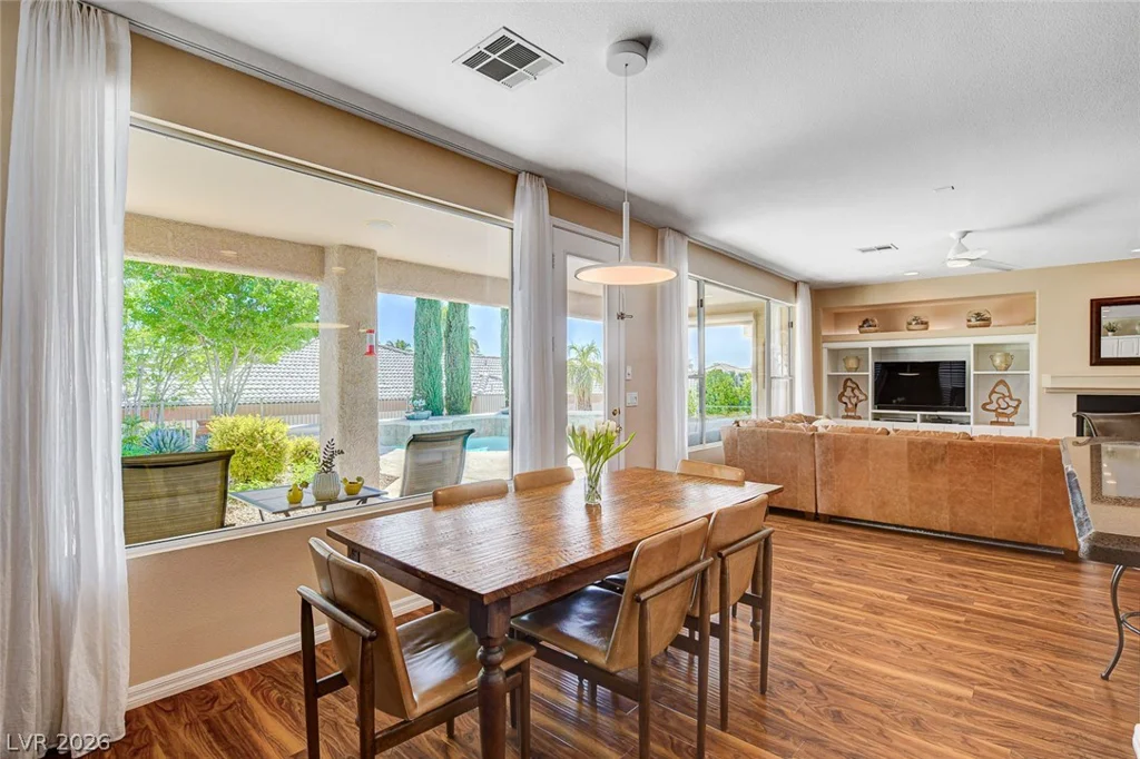 4568 Atlantico, Las Vegas, NV 89135