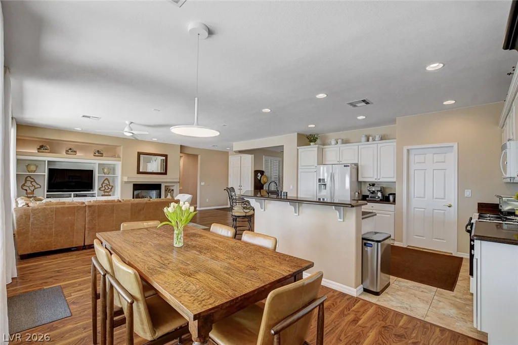 4568 Atlantico, Las Vegas, NV 89135