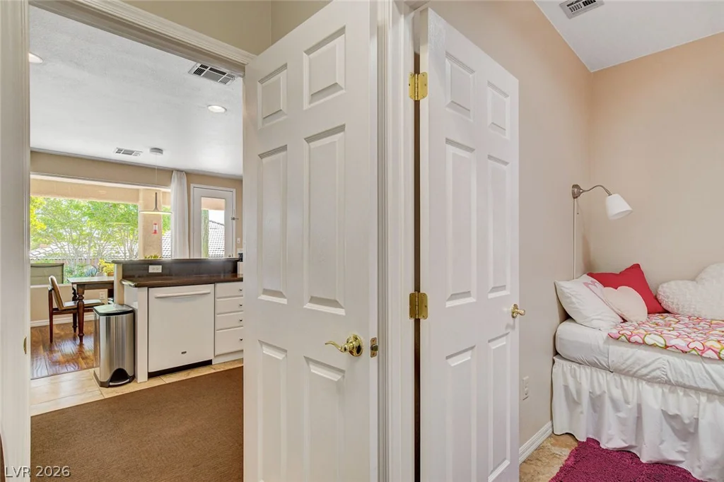 4568 Atlantico, Las Vegas, NV 89135
