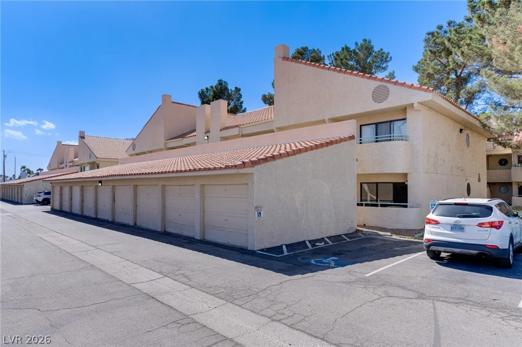 830 Sloan, Las Vegas, NV 89110